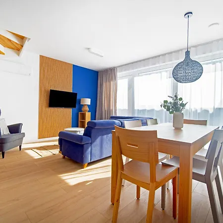 Apartament Superior Rewal - Caloroczny Dwupoziomowy Dom Z Ogrodkiem Apartmán *