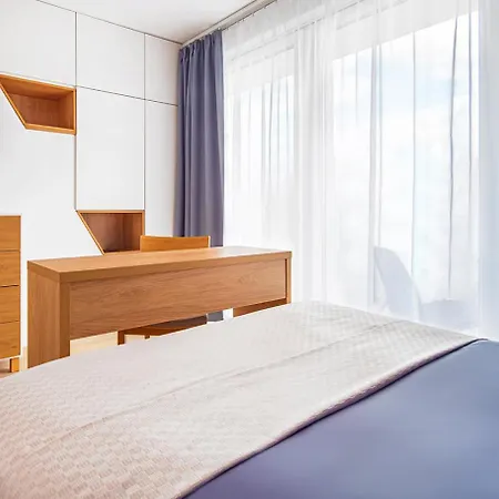 Całoroczny Dwupoziomowy Superior Z Ogródkiem, Max 7 Os *